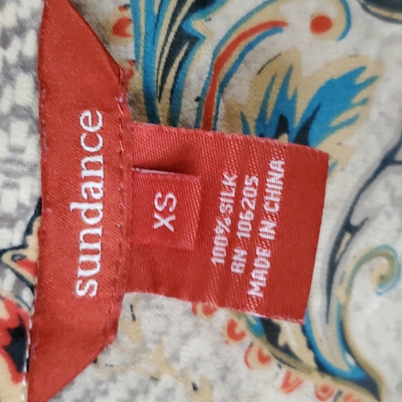 Sundance Floral Paisley Silk Sheer Button Down Blouse Top Size XS - Picture 6 of 8